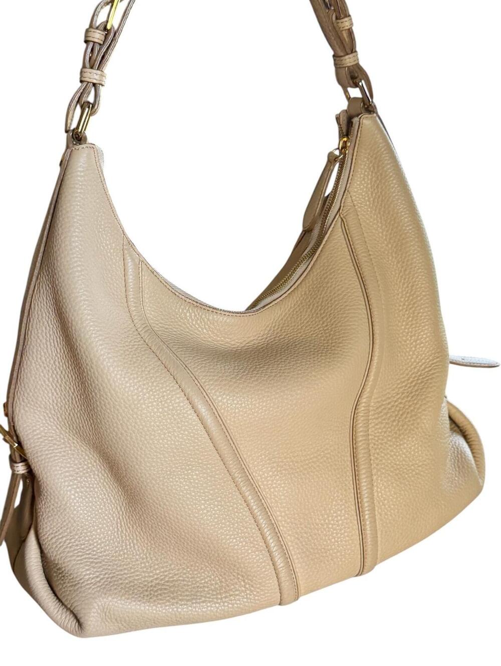 MCM Klara Medium Hobo Bag Beige Pebbled Leather Gold Hardware - Picture 4 of 14